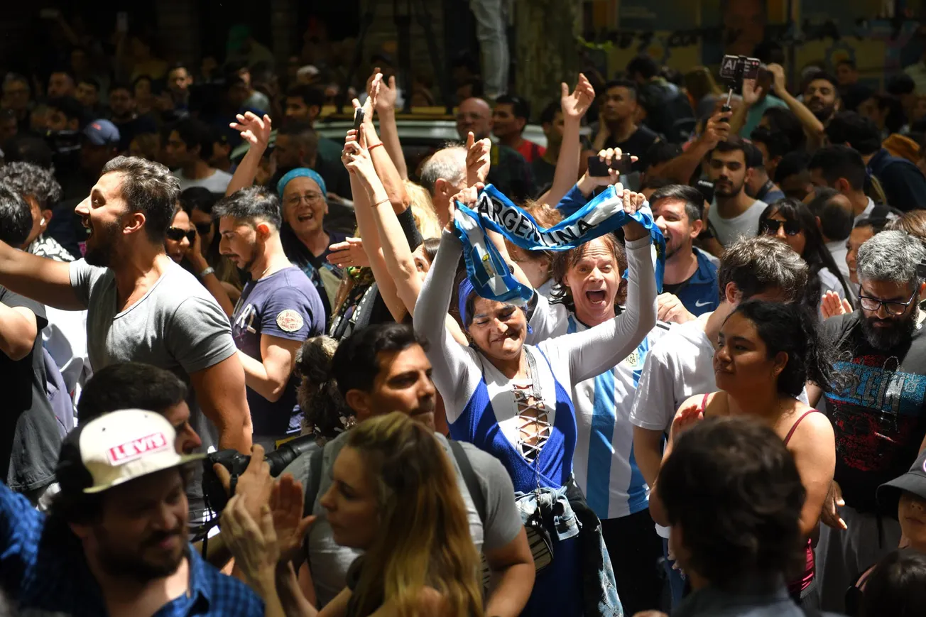 Sergio Massa vs. Javier Milei: hoy son las elecciones presidenciales en Argentina