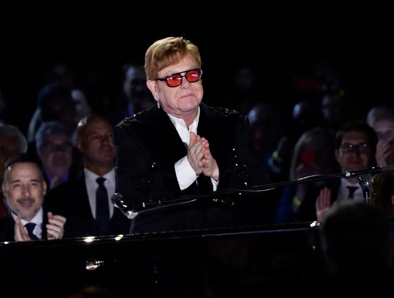 Elton John hace una subasta millonaria en Atlanta