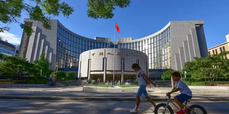 Banco chino declara insolvencia multimillonaria