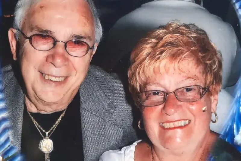 Marie Buck y su esposo, en una foto de archivo.