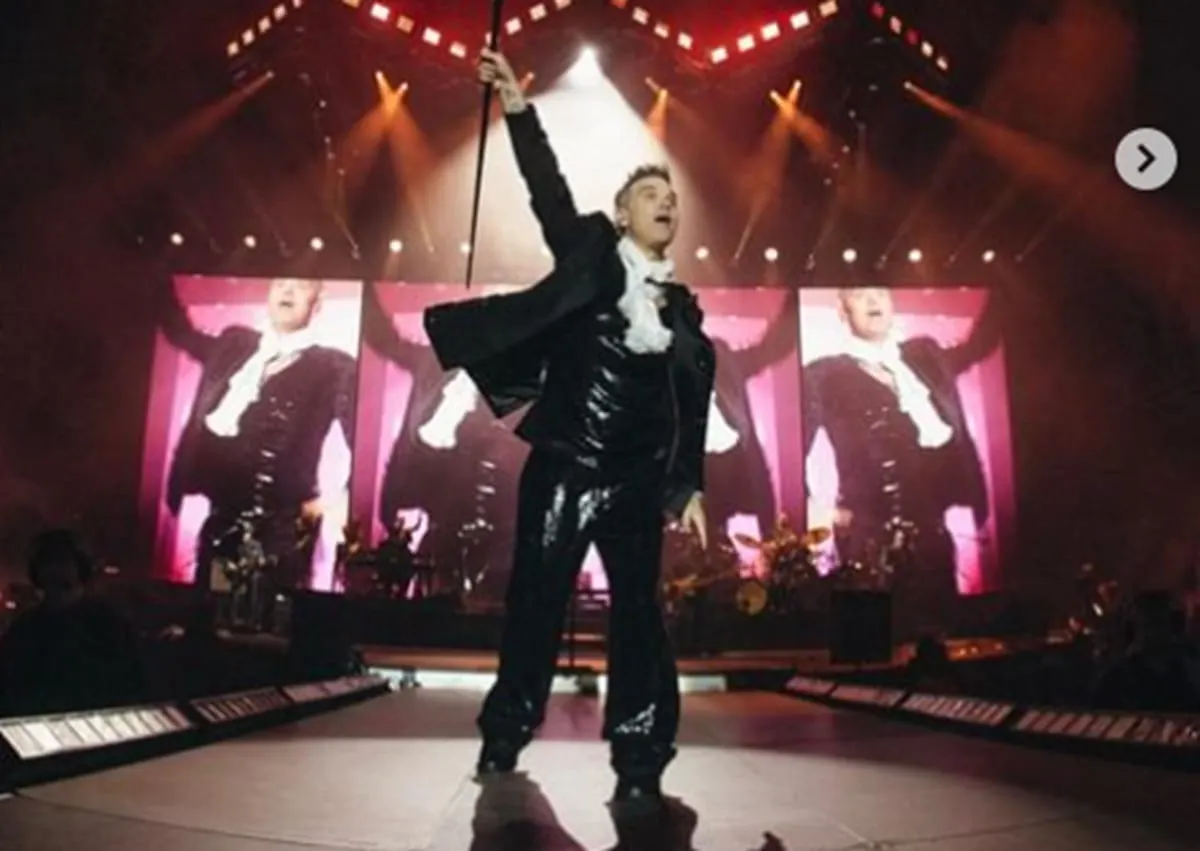 Mujer murió de una caída al salir de un concierto del cantante Robbie Williams