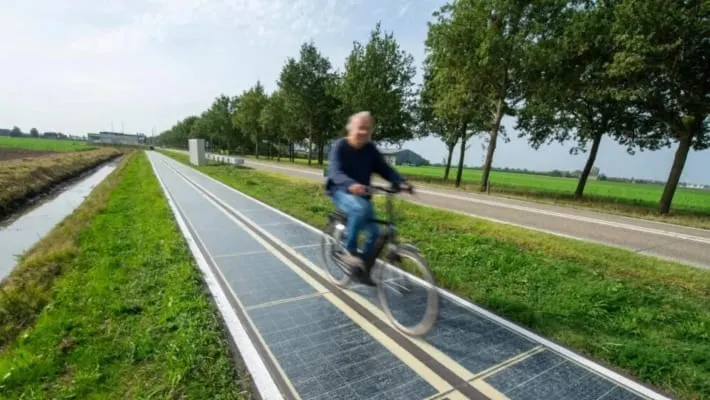 Holanda implementa las ciclovías solares para generar energía renovable