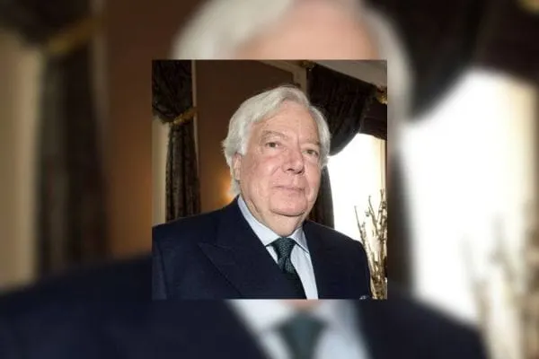 El heredero de Hermès, Nicolas Puech, quiere heredarle su fortuna a su exjardinero causando revuelo y repercusiones legales.