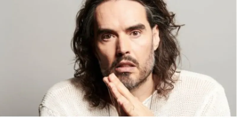 Russell Brand delito sexual