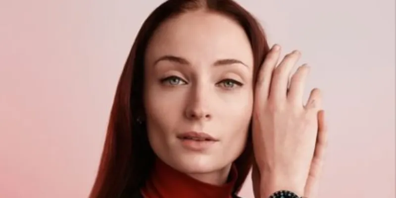 sophie turner bisexual