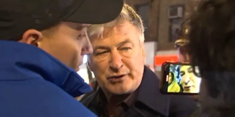 Alec Baldwin mitin propalestino