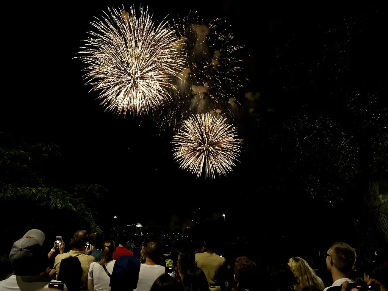 En el Boston Harbor se llevarán a cabo los fuegos artificiales a medianoche. Foto: Rosanna Marinelli.