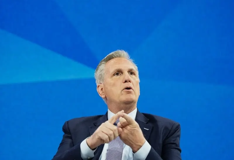 Kevin McCarthy renuncia