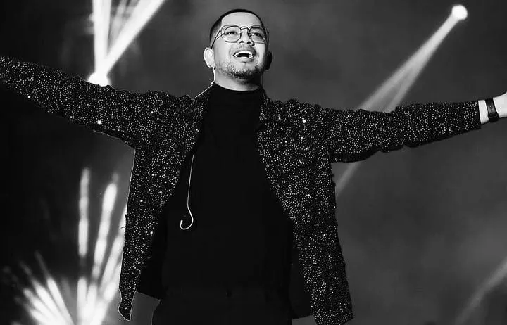 Cantante brasileño Pedro Henrique