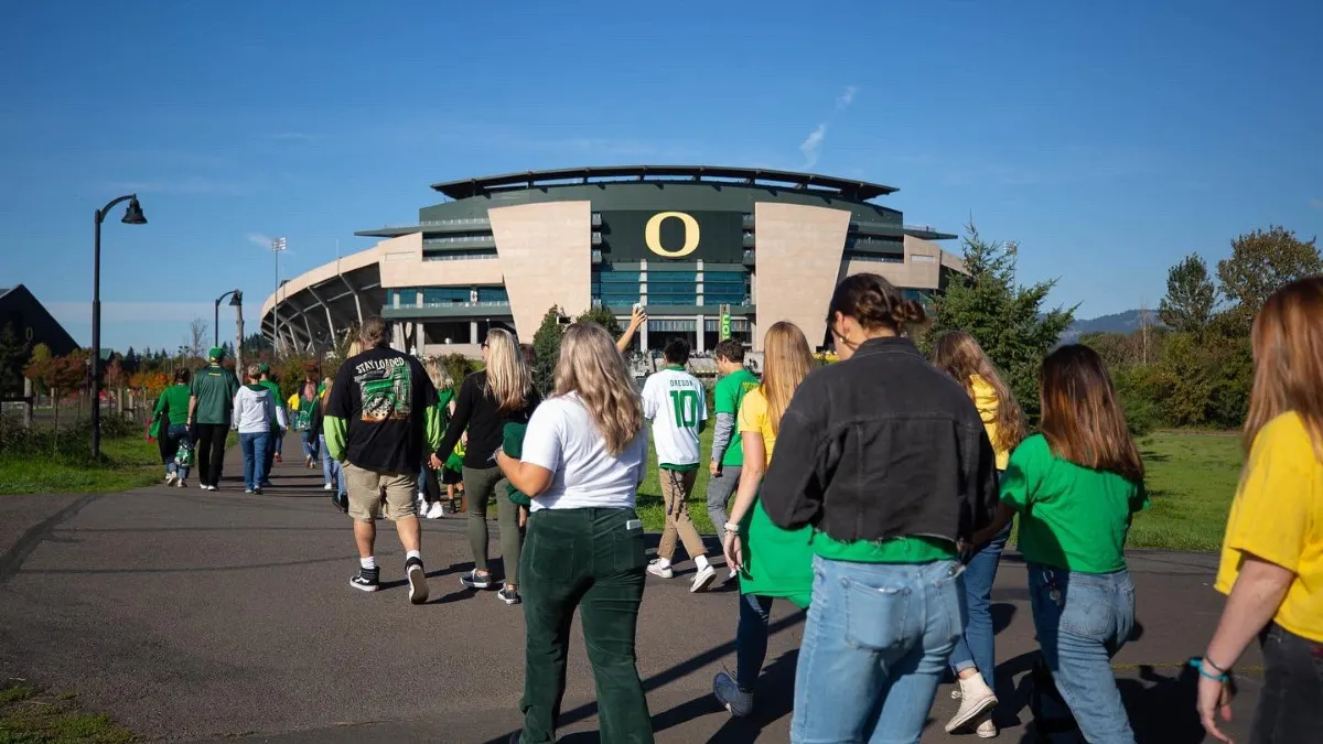 Universidad de Oregon discriminación de género