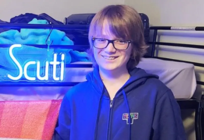 joven venció al tetris