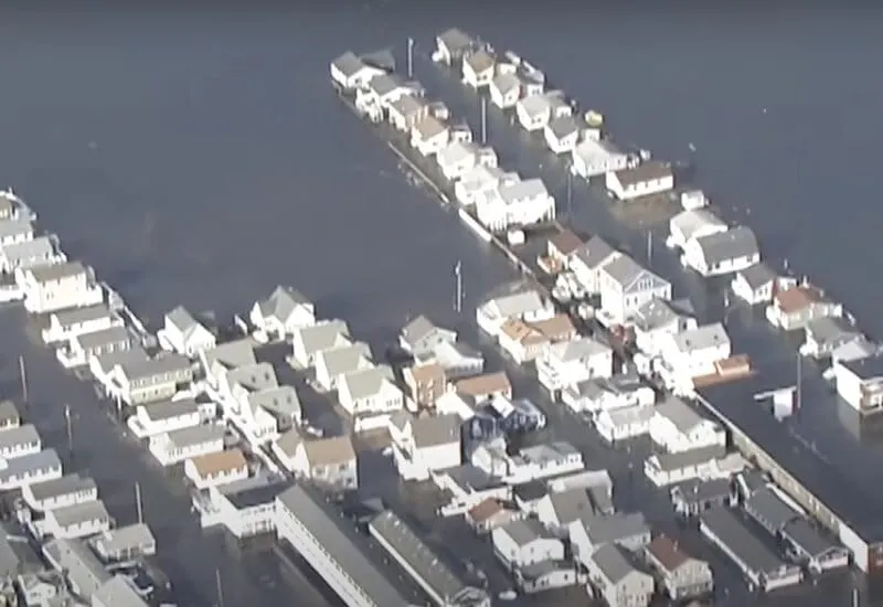 emergencia por inundaciones en Hampton Beach
