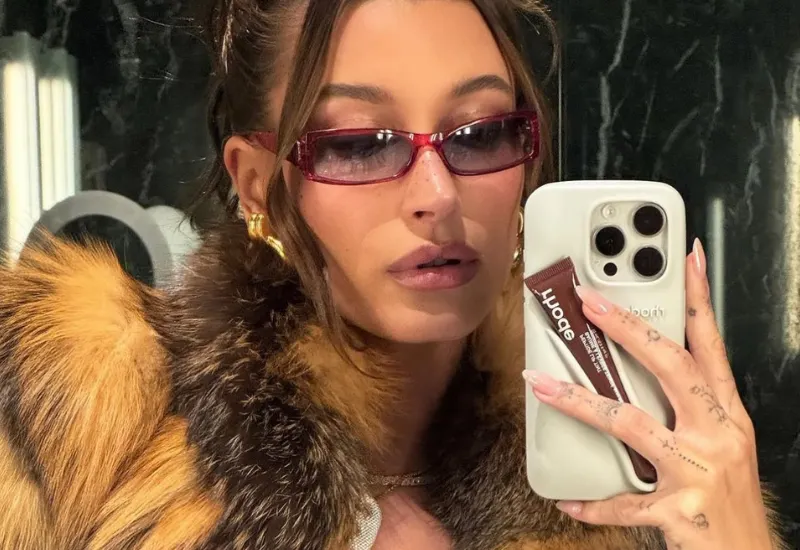 Lip Case Rhode Beauty