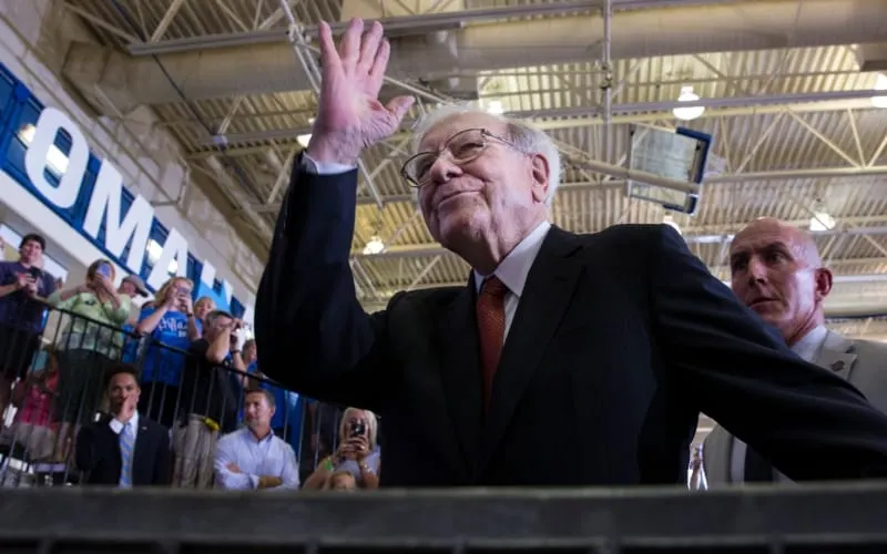 Berkshire Hathaway Warren Buffett