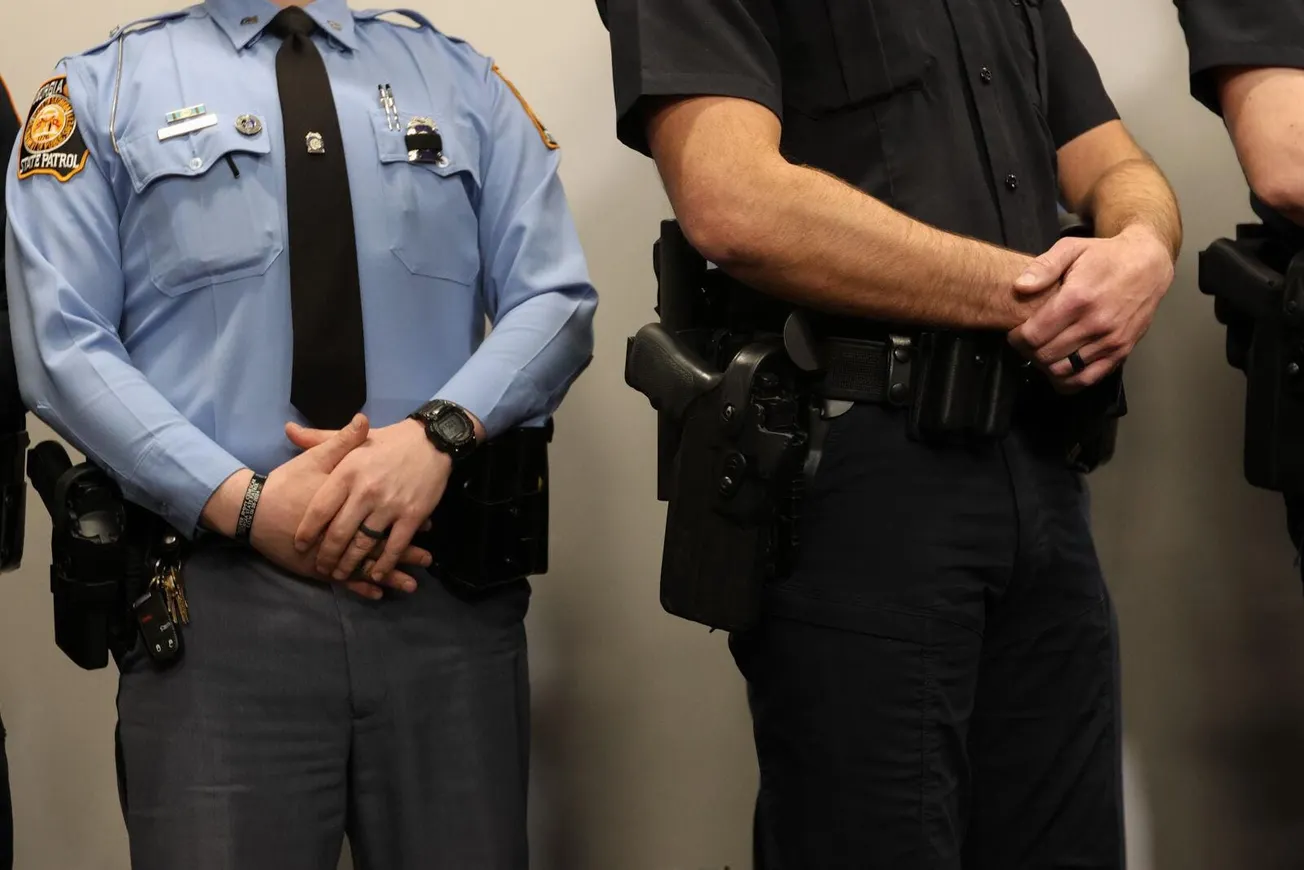 detener y deportar inmigrantes