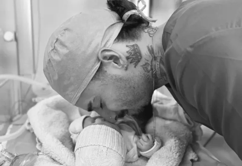 Maluma celebra la llegada de Paris, su primera hija