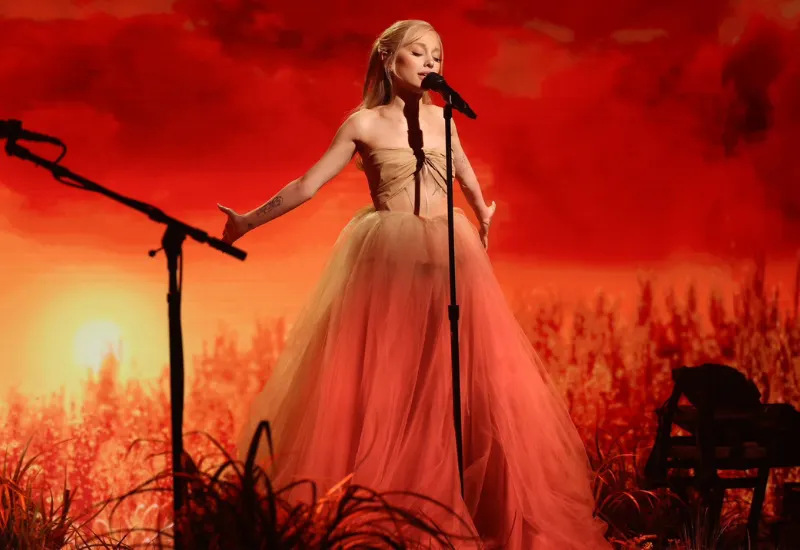 ariana grande mensajes de odio