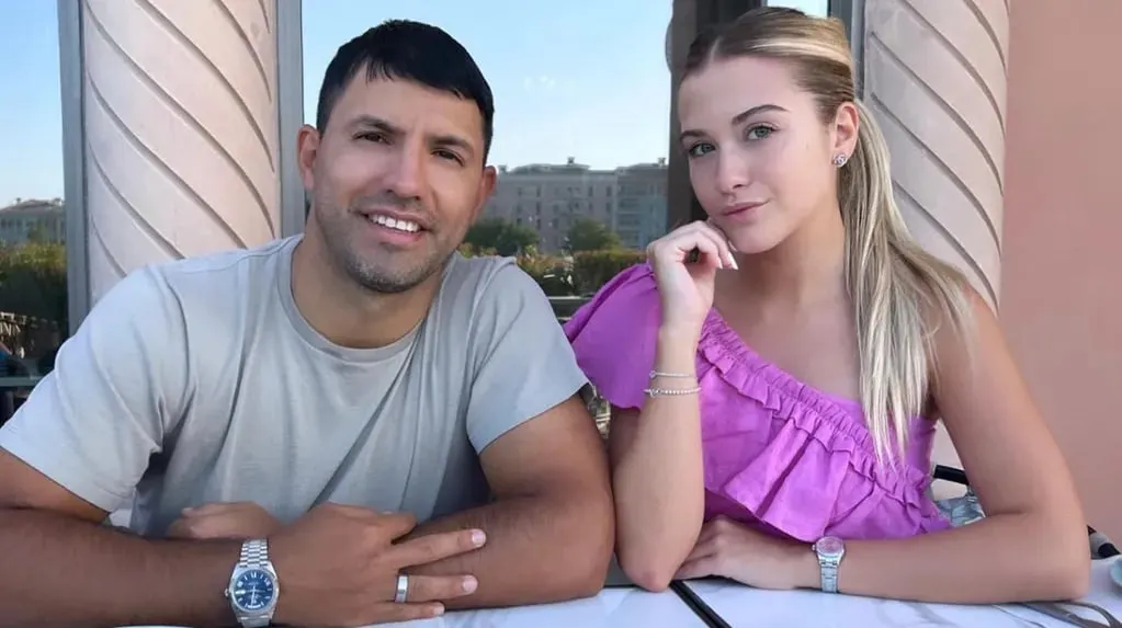 Kun Agüero embarazo