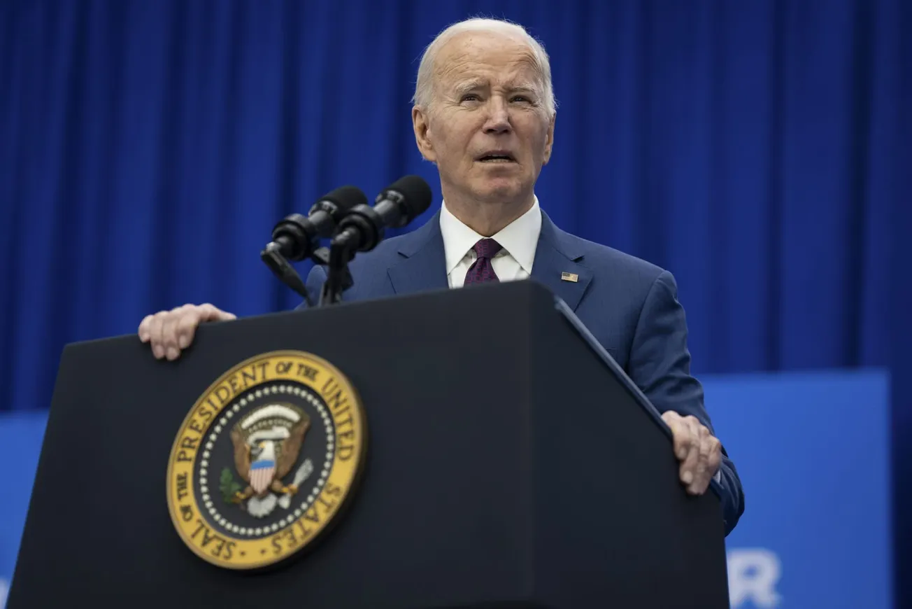 Encuesta FT-Michigan Ross: Los votantes de EEUU no confían en la política económica de Biden