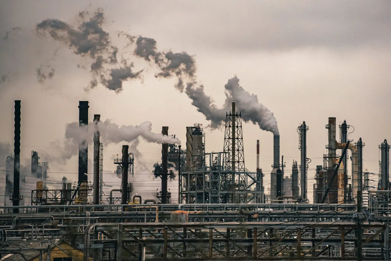 EEUU invierte para reducir huellas de carbono en sectores como acero, cemento, y ¿queso?