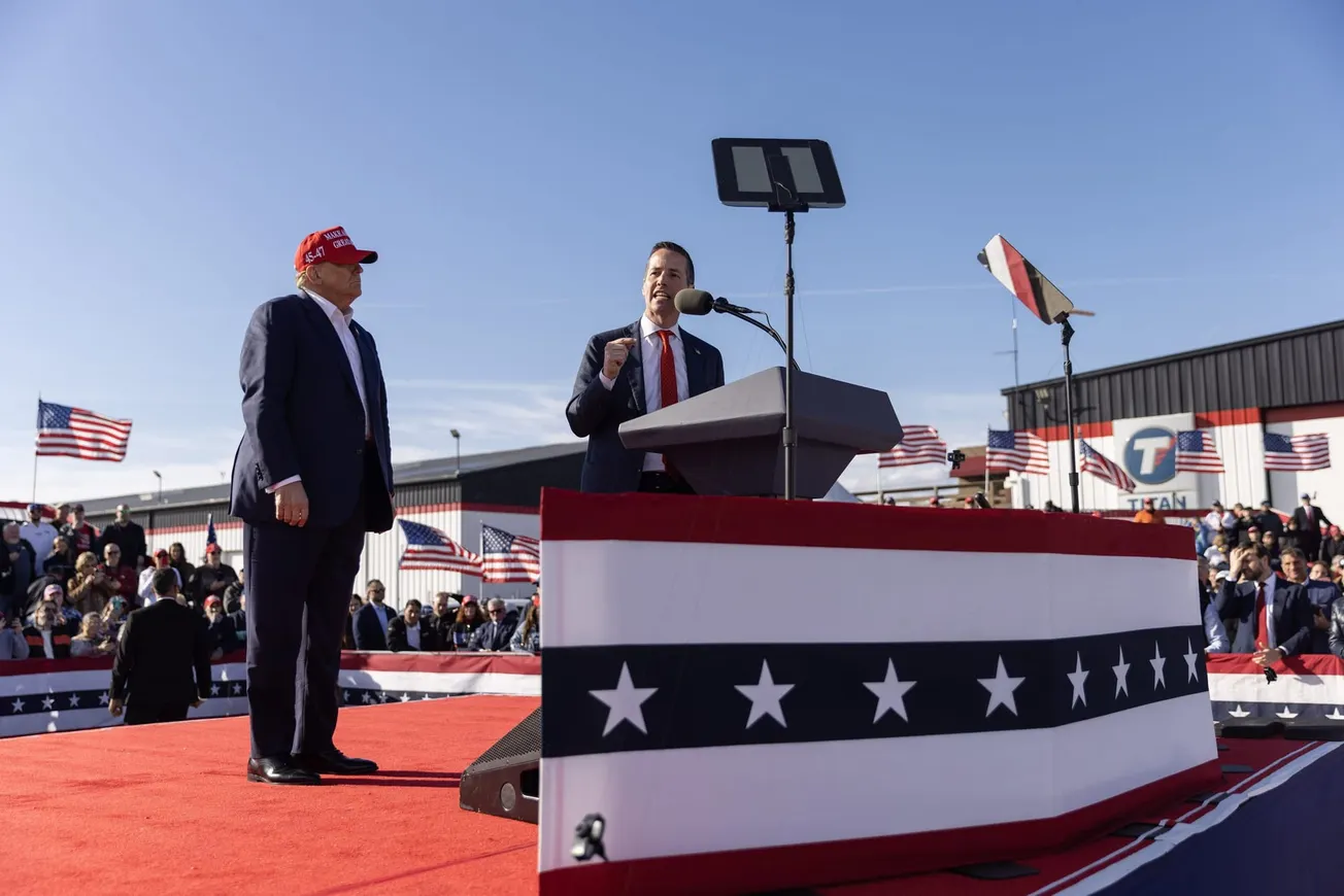 El colombiano Bernie Moreno gana en Ohio con apoyo de Trump