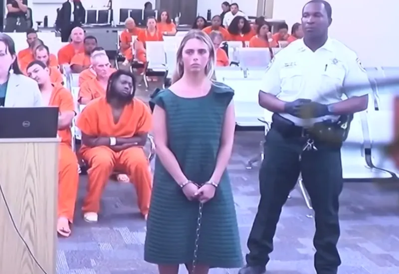 Arrestada mujer que mentía sobre su edad para tener relaciones sexuales con menores de edad en Florida