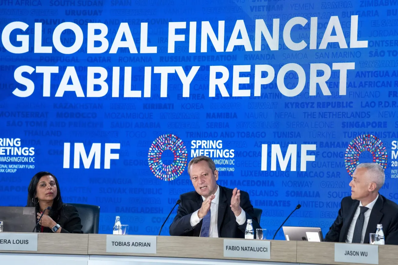 FMI mejora la previsión de crecimiento global pero advierte sobre una recuperación desigual