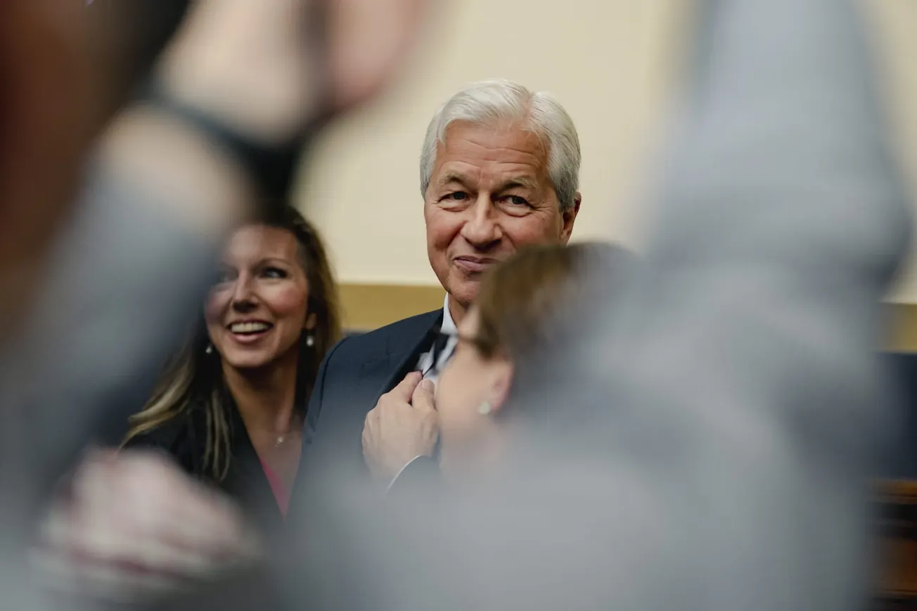 Jamie Dimon no da por hecho el aterrizaje suave para la "increíble" economía estadounidense