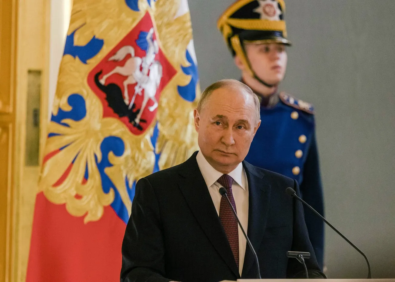 Putin espera a que en Washington se haga el silencio