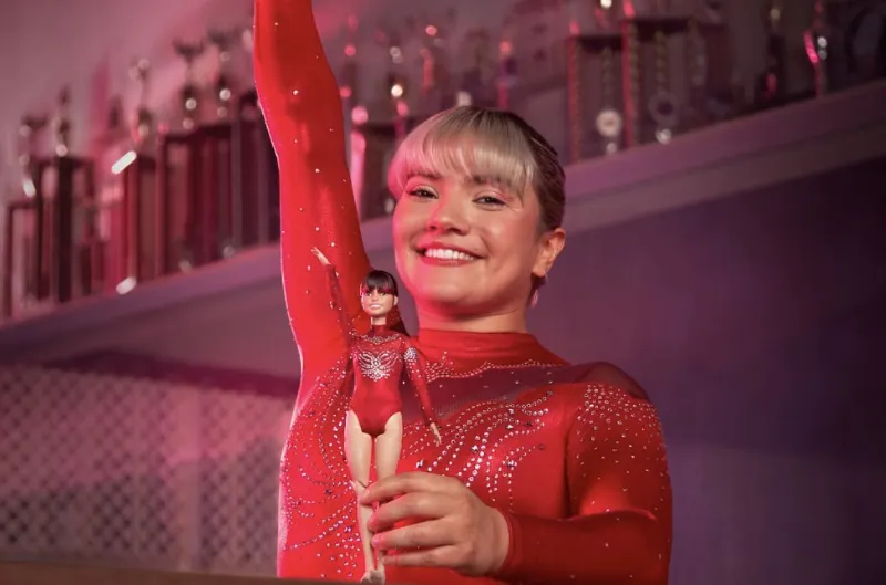 Barbie rinde homenaje a la atleta Alexa Moreno con una nueva muñeca