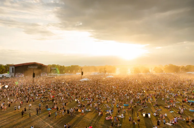Bonnaroo 2024: Vive la experiencia al máximo en estos 4 Airbnbs