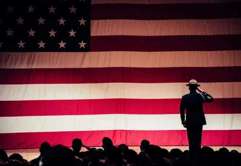 ¿Qué estará abierto y qué estará cerrado en el Memorial Day 2024?