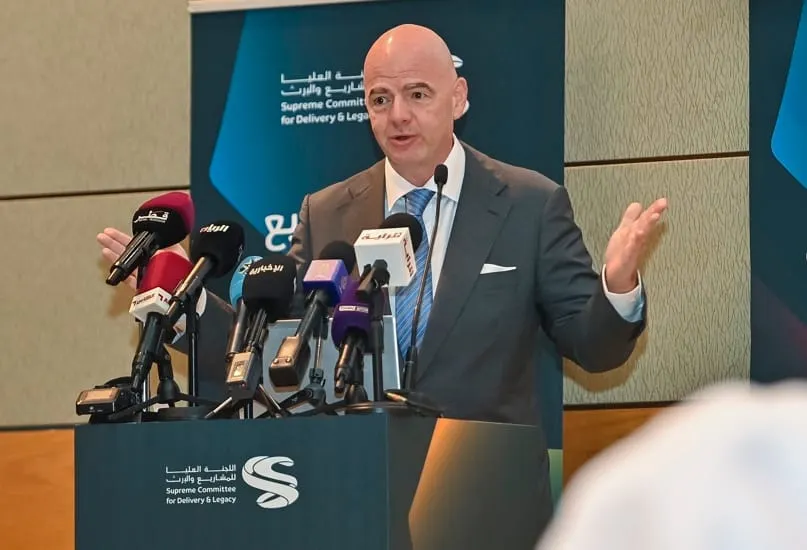 La FIFA estudia permitir que los partidos de liga se disputen en otros países