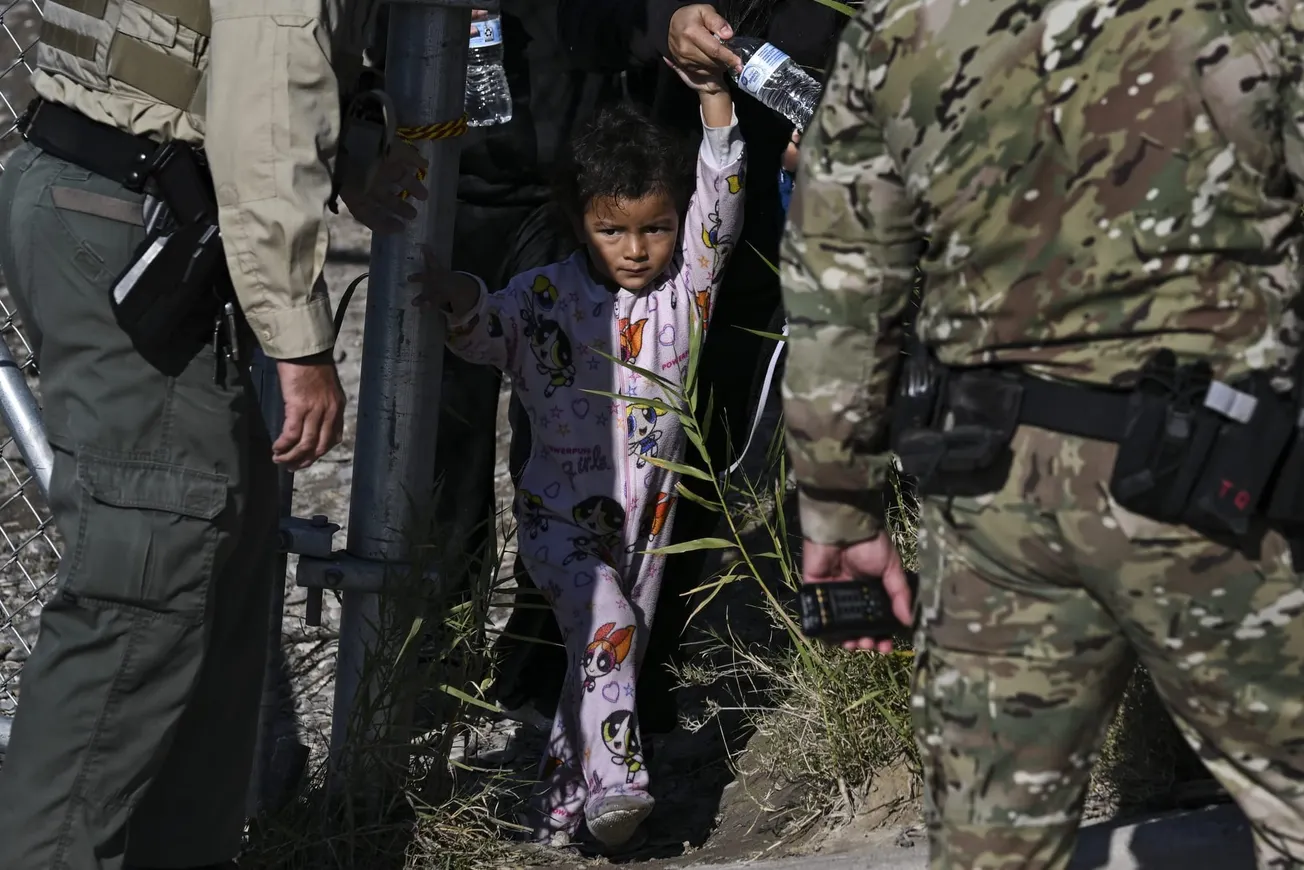 La migración infantil a través del Tapón del Darién aumenta un 40% este año