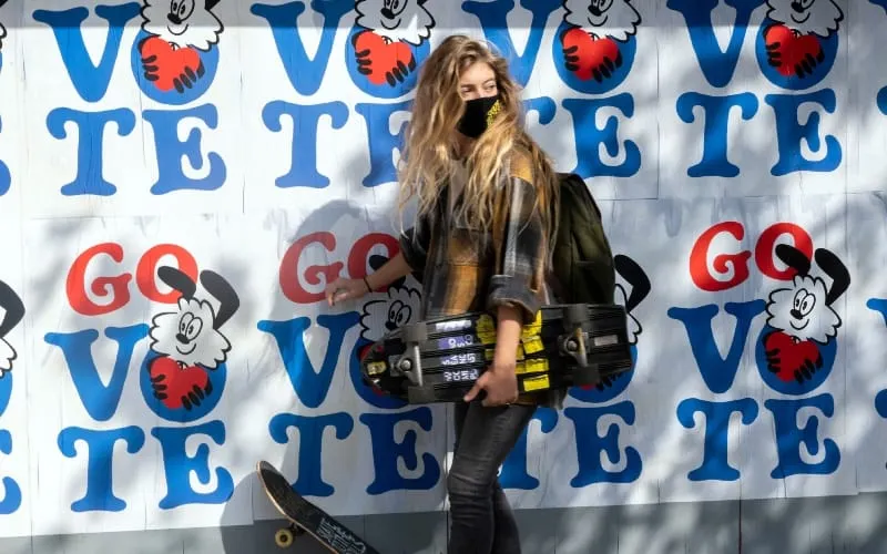 jóvenes latinos votantes