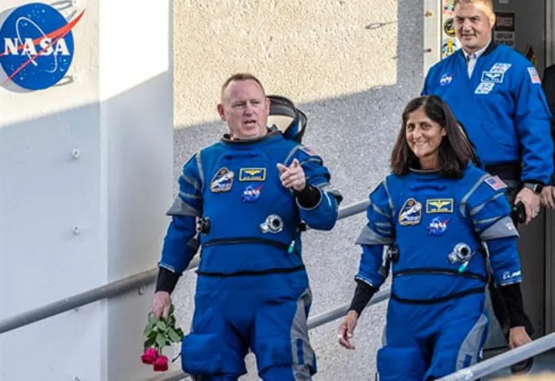 2 astronautas permanecen varados en el espacio tras fallas mecánicas de la nave Starliner de Boeing