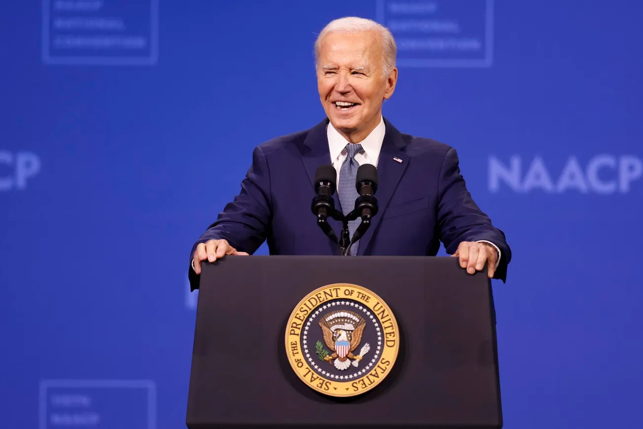 biden prestamos estudiantiles