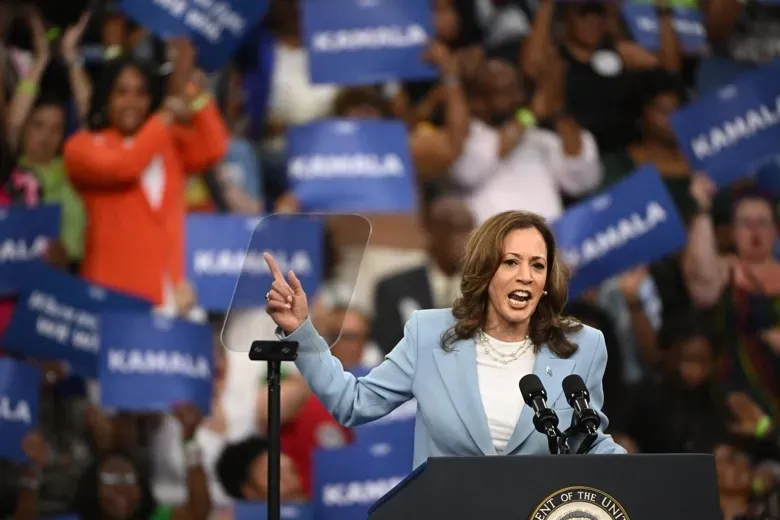 Harris responde a las críticas de Trump sobre su labor en cuestiones migratorias