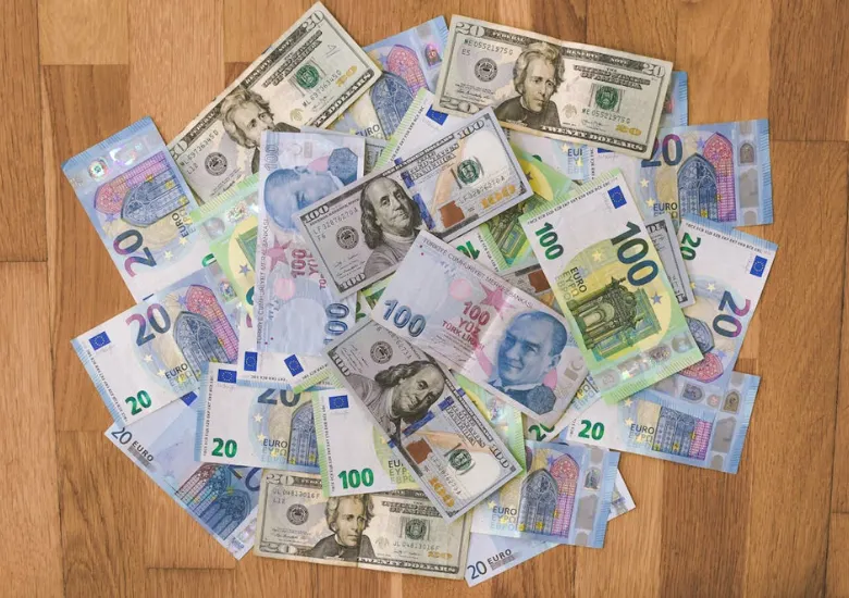 Tensiones entre EEUU y China beneficia el crecimiento de mercados emergentes, según estudio