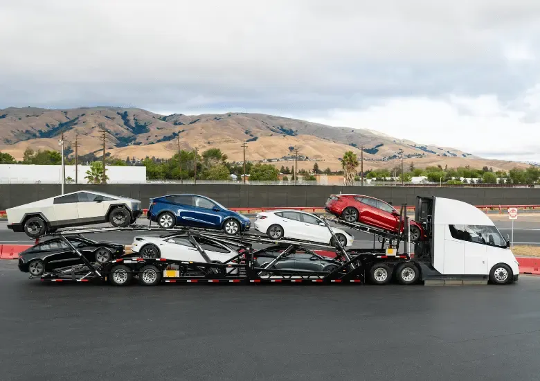 Tesla retira vehículos usados