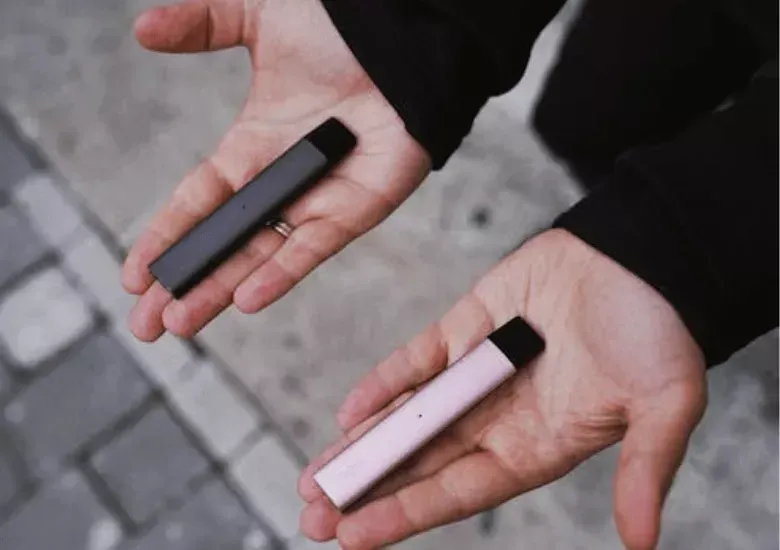 Estudio revela altos niveles de plomo y uranio en jóvenes vapeadores