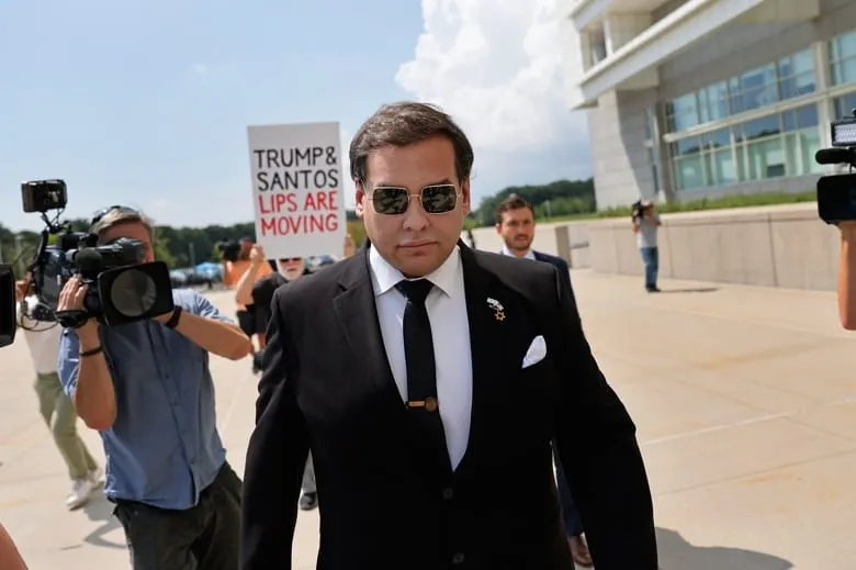 George Santos se declara culpable de fraude electrónico y robo de identidad