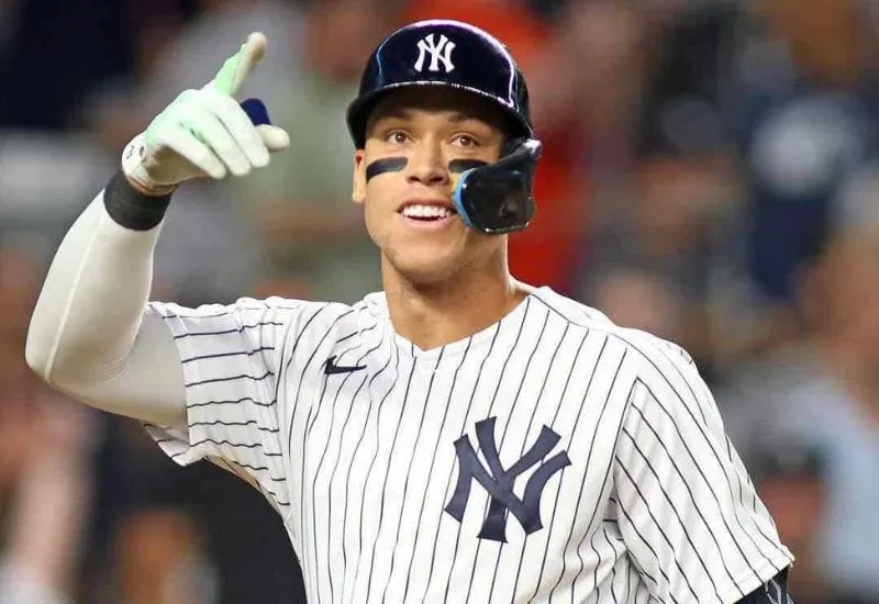 Aaron Judge se convierte en el más rápido en alcanzar 300 jonrones
