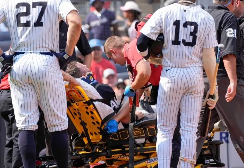 VIDEO | Nick Mahrley, árbitro de MLB, sufre conmoción cerebral tras ser golpeado con bate