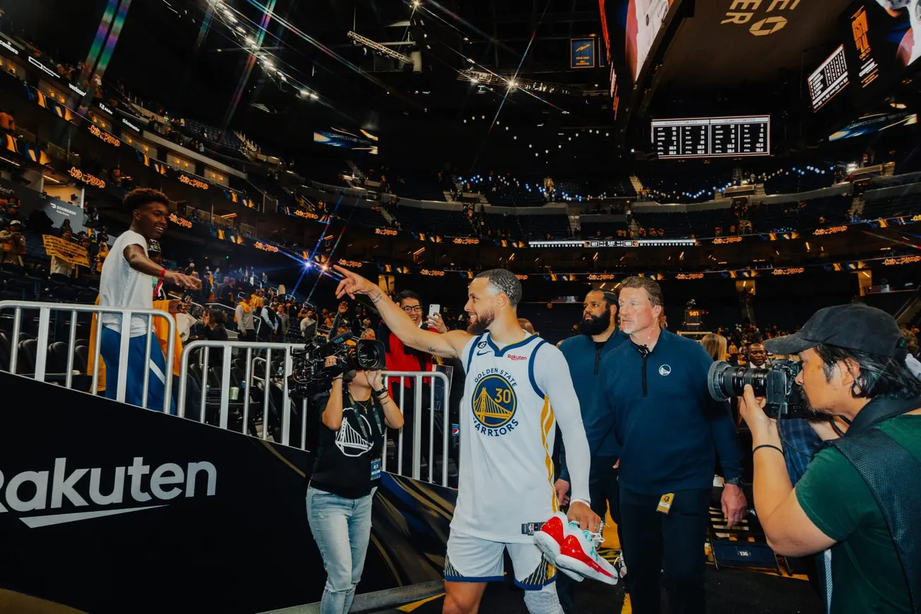 ¿Se va Stephen Curry de los Warriors? El cambio en Instagram que encendió las alarmas