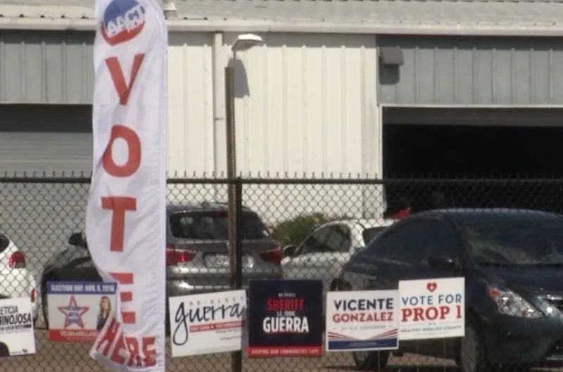 La comunidad latina enfrenta nuevos obstáculos en el proceso electoral por la Ley SB1. ¿De qué trata?