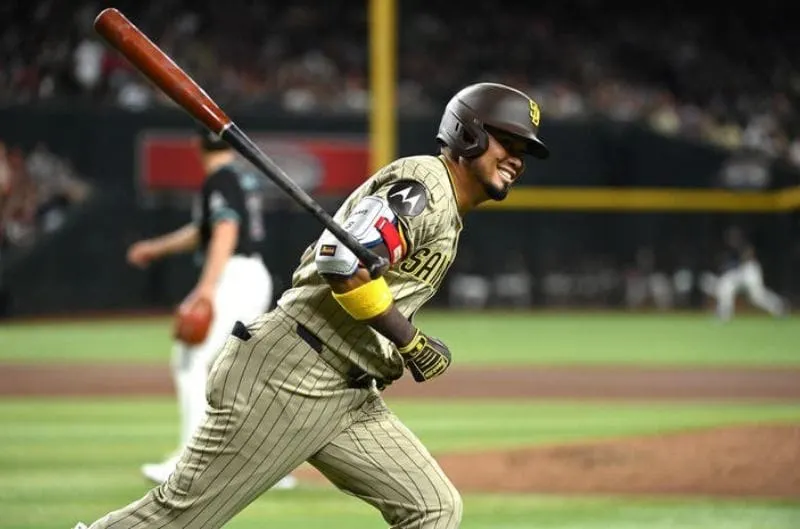 Luis Arraez arrebata la Triple Corona a Ohtani: tercer título de bateo consecutivo