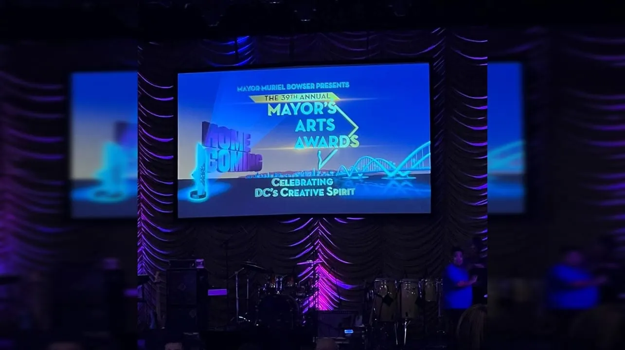 La alcaldesa Bowser honró la excelencia creativa de DC