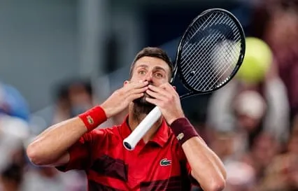 Alcaraz, Zverev y Djokovic: estrellas brillan en el Masters 1000 de Shanghai