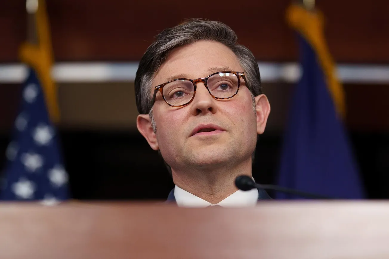 Mike Turner destitución